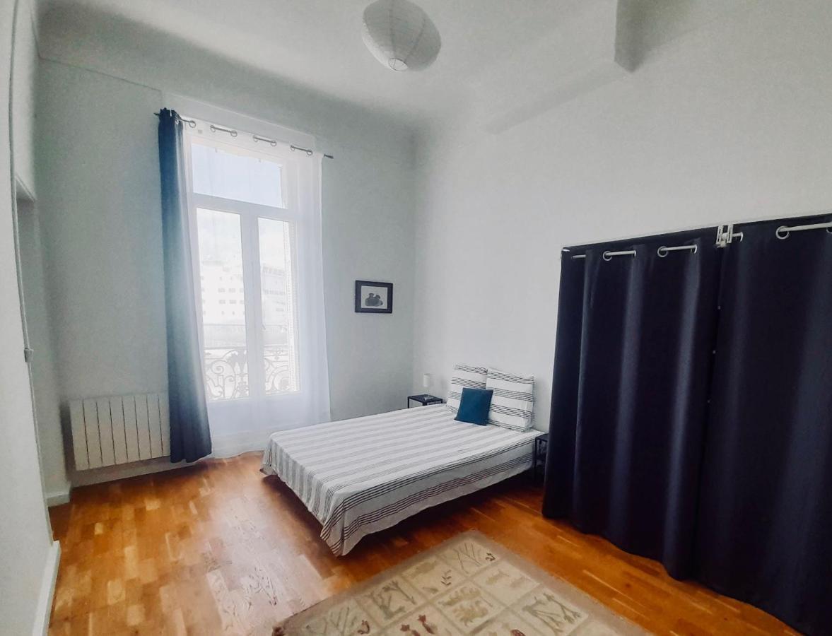 Spacieux Et Lumineux Appartement Vue Mer Joliette Marselha Exterior foto